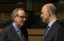 Il ministro italiano Pier Carlo Padoan e il Commissario Ue Pierre Moscovici