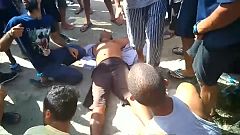 Polícia inicia evacuação forçada de campo de refugiados de Manus