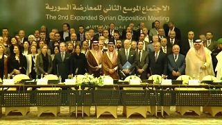 Syrische Opposition schickt gemeinsame Delegation nach Genf