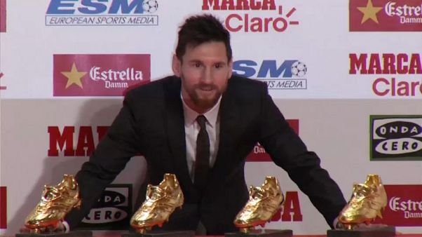 Leo Messi recibe su cuarta Bota de Oro Leo Messi recibe su cuarta Bota de Oro