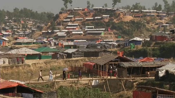 La visita del Papa suscita le speranze dei profughi Rohingya La visita del Papa suscita le speranze dei profughi Rohingya