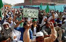 وزیر دادگستری پاکستان در پی اعتراضات اسلامگرایان استعفا داد