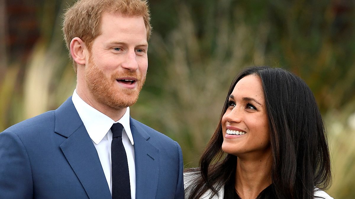 World reacts to Prince Harry, Meghan Markle engagement