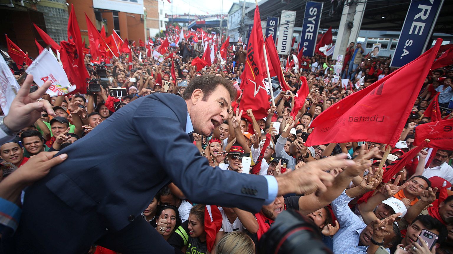 Nasralla durante una manifestación de sus correligionarios