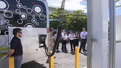 Raketenhersteller bringt Wasserstoffbus auf die Straße