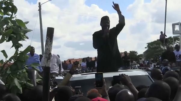 Raila Odinga não desiste da presidência Raila Odinga não desiste da presidência