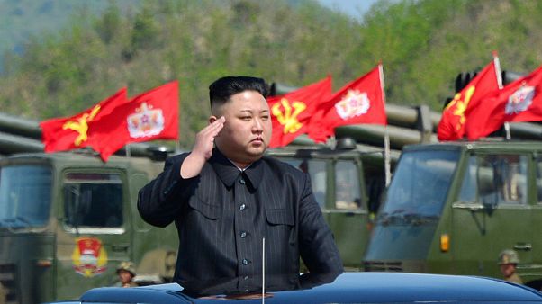Kim Jong-un terá ordenado o ensaio de um novo míssil na Coreia do Norte Kim Jong-un terá ordenado o ensaio de um novo míssil na Coreia do Norte
