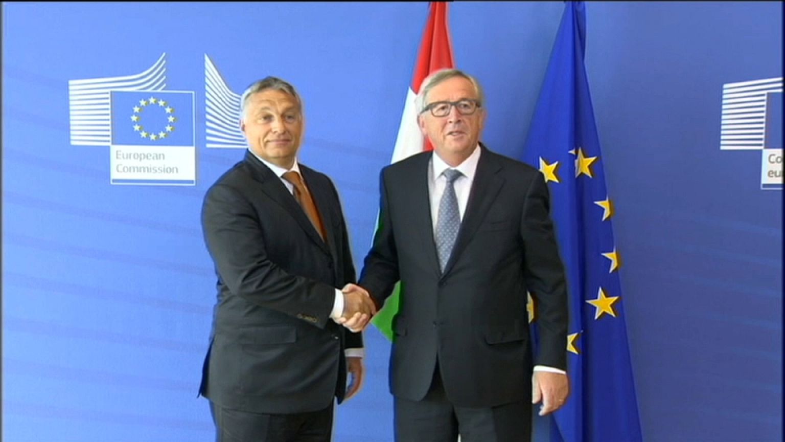 Juncker'e açık mektup: Macaristan'a AB fonlarını kesin