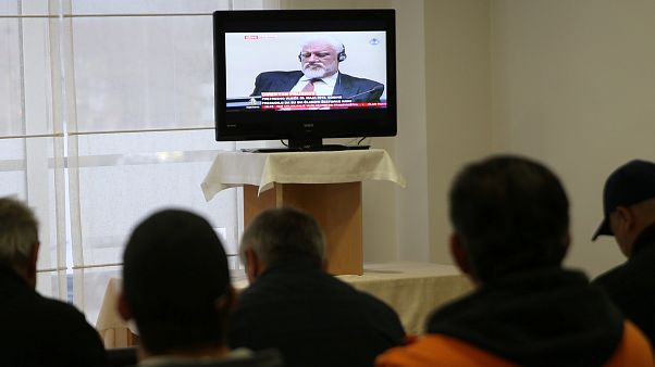 Suicidio de Praljak en directo: un final dramático para el TPIY Suicidio de Praljak en directo: un final dramático para el TPIY