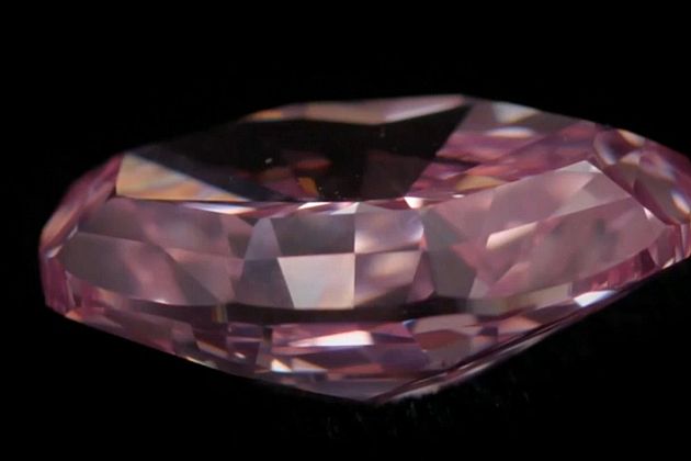 «Розовое обещание» за 32 миллиона «Розовое обещание» за 32 миллиона