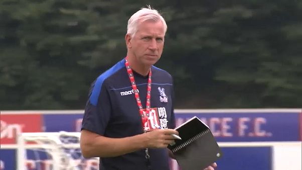 Premier League: managerial merry-go round gathers pace Premier League: managerial merry-go round gathers pace