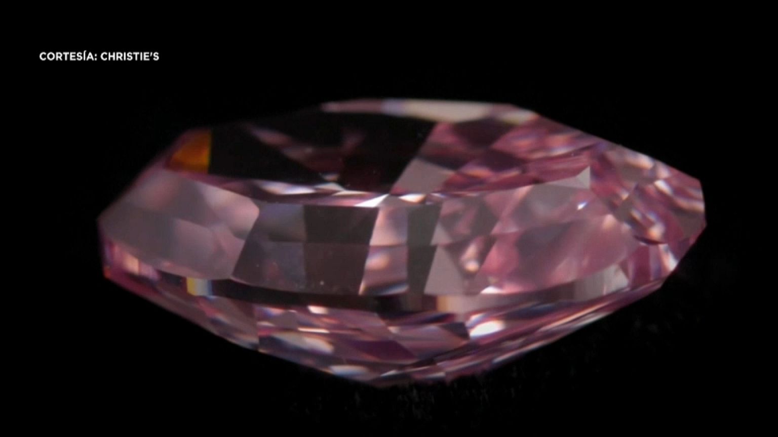 Christie's vende la "Promesa rosa" por 32 millones de dólares