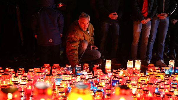 Bosnier halten Totenwache für Praljak Bosnier halten Totenwache für Praljak
