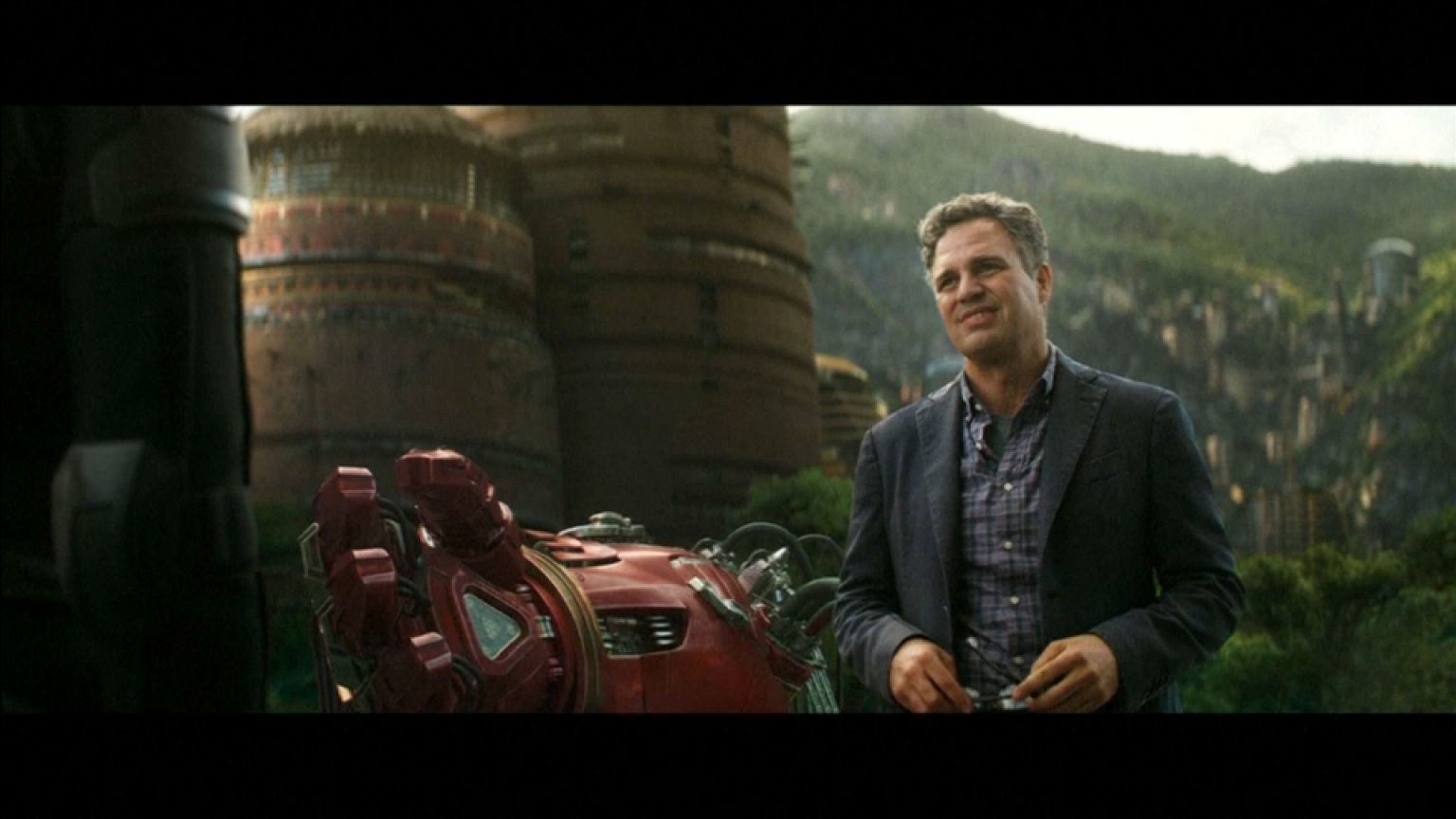 Avengers: Infinity War trailer released