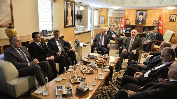 Başbakan Yardımcısı Işık: Erdoğan'a komplo kurulduğuna ilişkin işaretler var Başbakan Yardımcısı Işık: Erdoğan'a komplo kurulduğuna ilişkin işaretler var