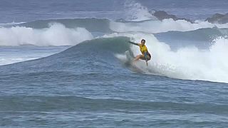 Les reines du surf se disputent le titre mondial à Hawaï