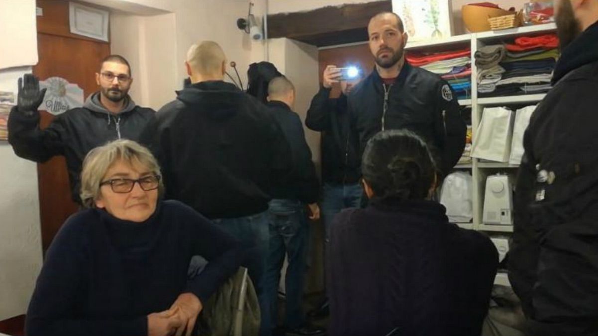 ایتالیا؛ گروه نئونازی‌ همایش فعالان مدافع مهاجران را بر هم زدند