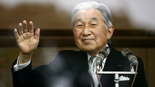 Japan: Emperor Akihito set to abdicate in April 2019
