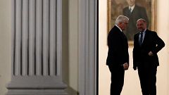 Frank-Walter Steinmeier und Martin Schulz vor Schloss Bellevue