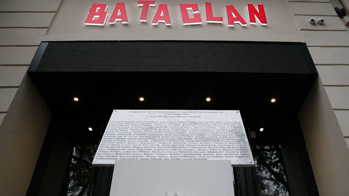 Plaque commémoration attentat Bataclan