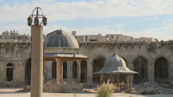 Siria: la difficile ricostruzione della grande moschea di Aleppo Siria: la difficile ricostruzione della grande moschea di Aleppo