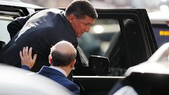 Michael Flynn FBI'a yalan beyanda bulunduğunu kabul etti