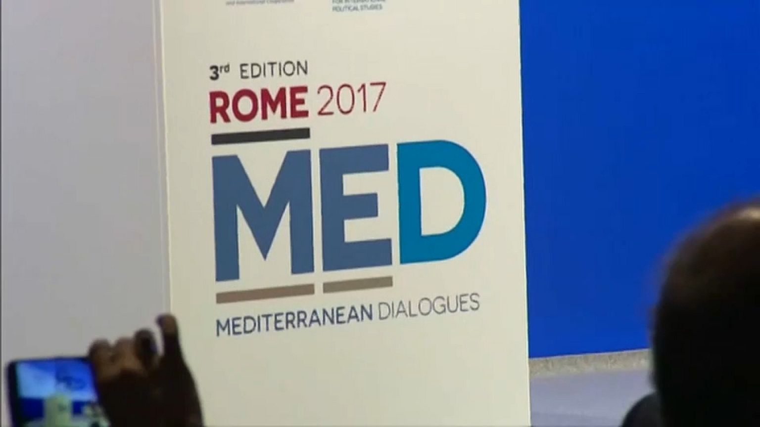 Migranti: a gennaio il primo centro per richiedenti asilo a Tripoli