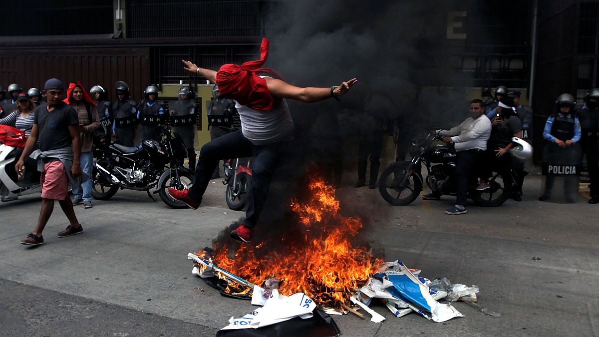 Απαγόρευση κυκλοφορίας από τις αρχές της Ονδούρας