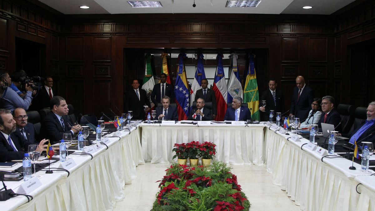 Βενεζουέλα: Απόφαση για νέο γύρο διαπραγματεύσεων