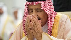 الملك سلمان يعفي مسؤولا سعوديا بسبب عرض أزياء مثير للجدل