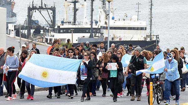 ARA San Juan: las familias piden a Macri que no detenga la búsqueda ARA San Juan: las familias piden a Macri que no detenga la búsqueda