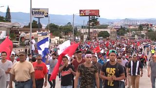 Honduras : le dépouillement des votes reprend