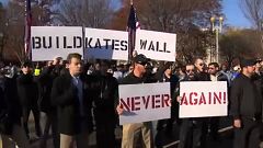 Egymásnak feszültek a tüntetők Washingtonban