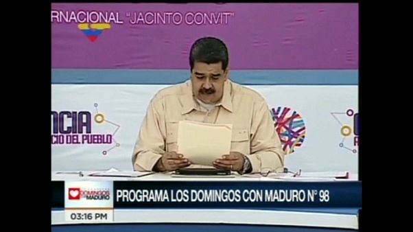 Venezuela, il presidente Maduro lancia la nuova moneta: il petro Venezuela, il presidente Maduro lancia la nuova moneta: il petro