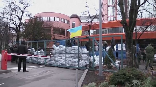 Kiew: TV-Sender belagert Kiew: TV-Sender belagert