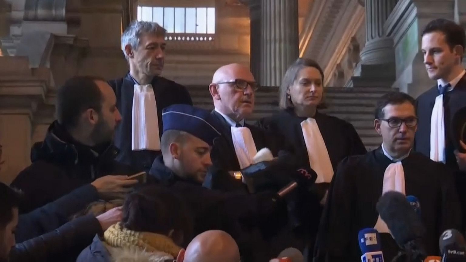 Puigdemont fixé sur son extradition le 14 décembre 