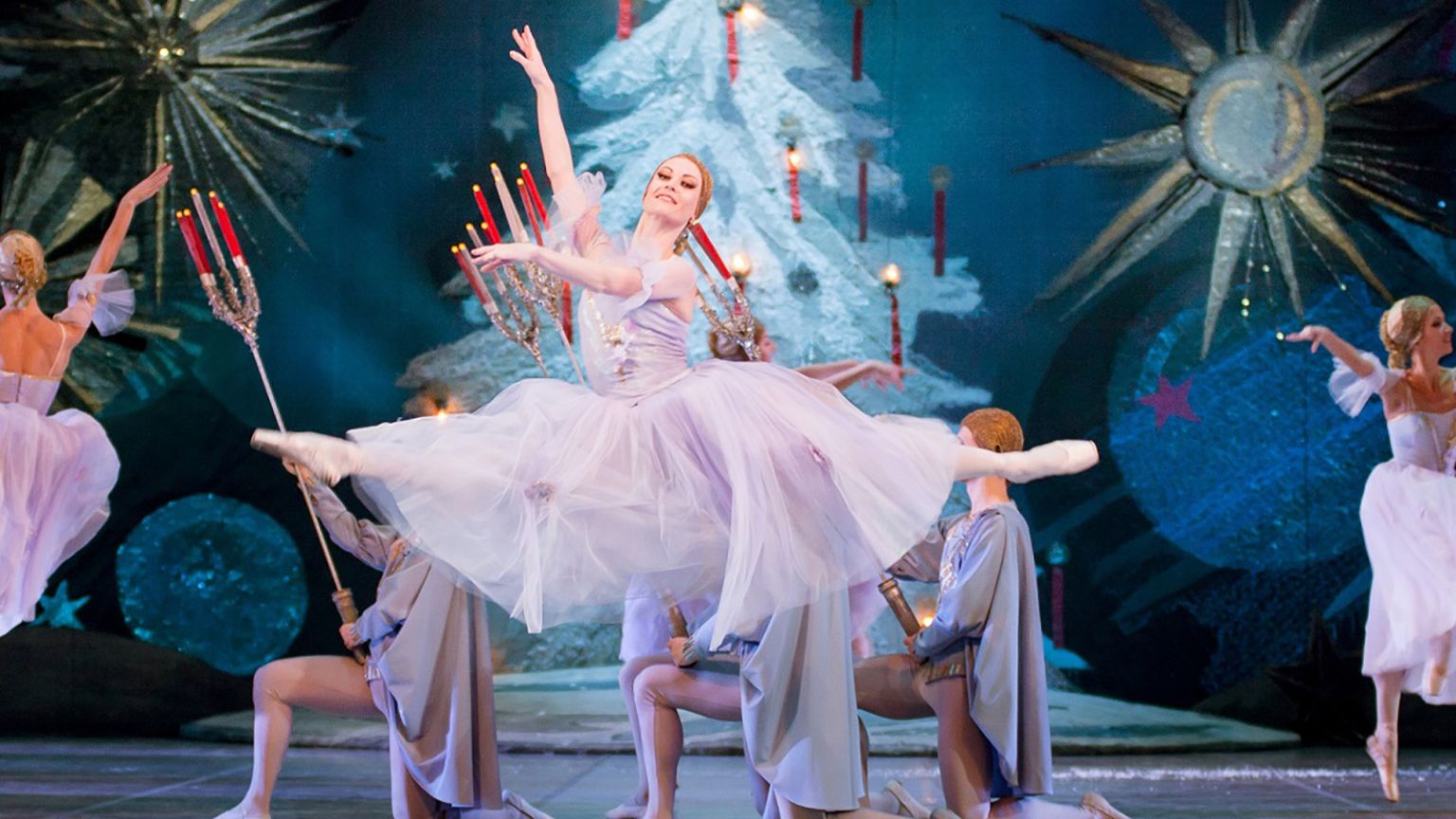 Ο «Καρυοθραύστης» από το Ballet Theater της Ρωσίας