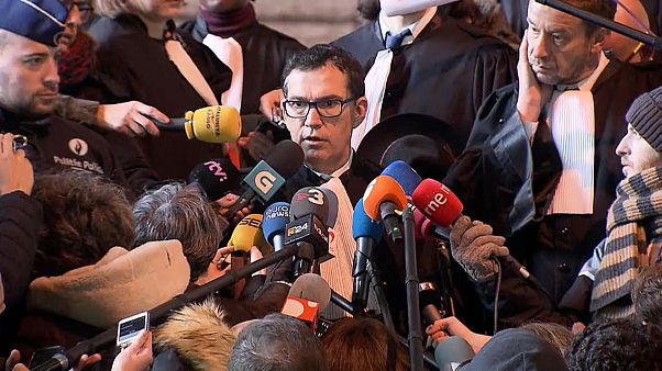 Extradição de Puigdemont intromete-se na campanha na Catalunha Extradição de Puigdemont intromete-se na campanha na Catalunha