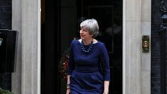 Theresa May em corrida contra o tempo