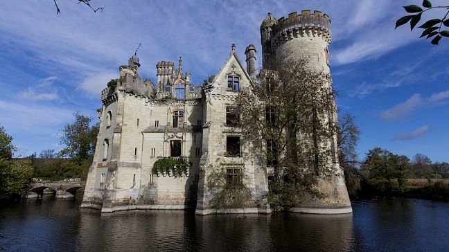 medieval french castles