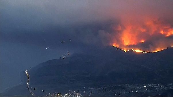 Evacuaciones masivas por los incendios en California Evacuaciones masivas por los incendios en California