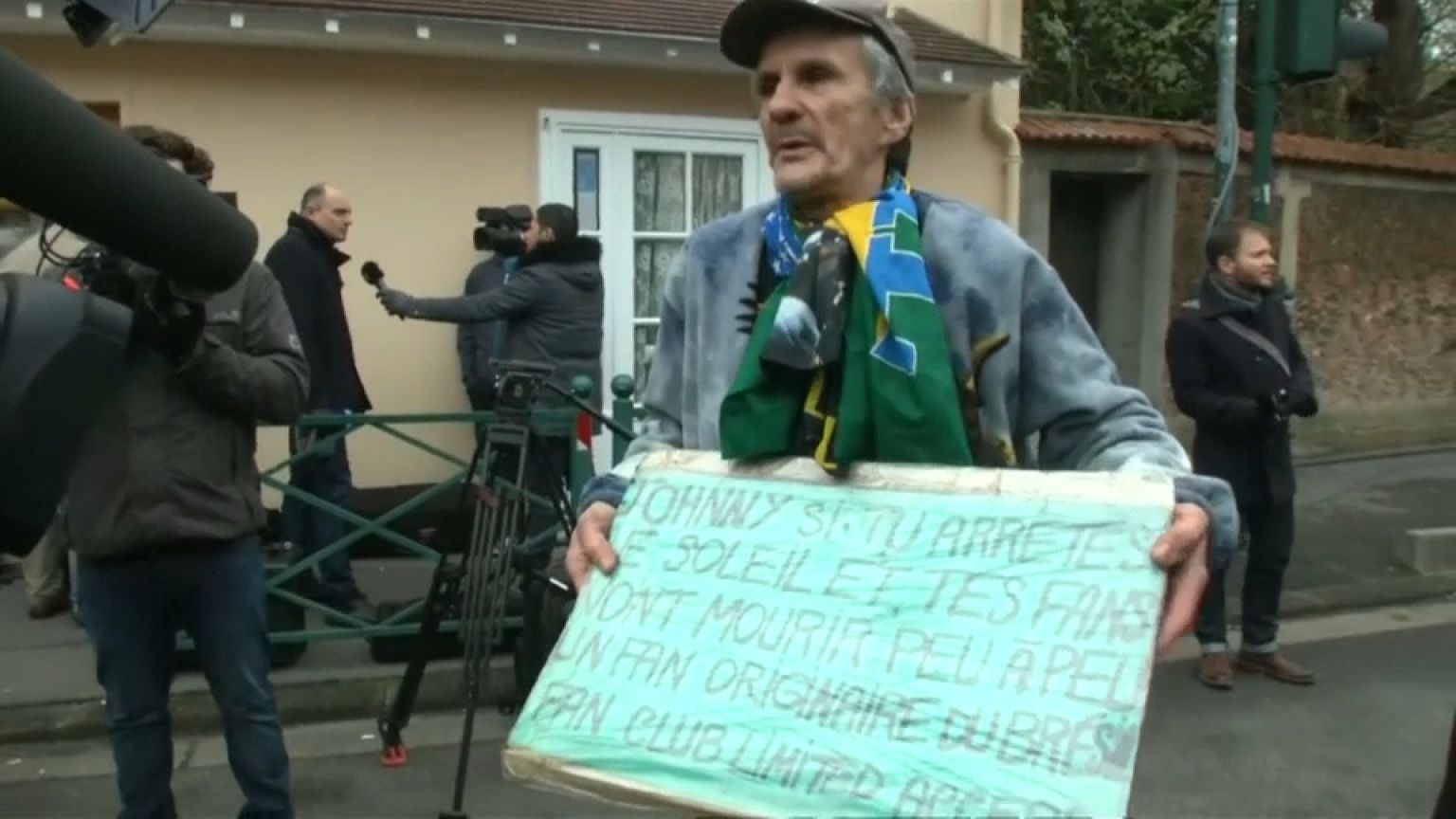 Les fans pleurent leur Johnny