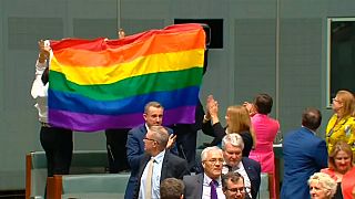 Le parlement australien dit "oui" au mariage homosexuel