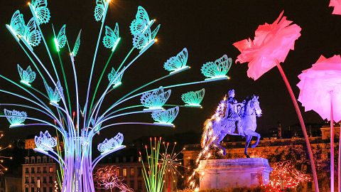 "Promenons-nous" installation by artist Tilt in Lyon, France