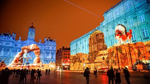 Eine der Lichtinstallationen bei der Fête des Lumières in Lyon