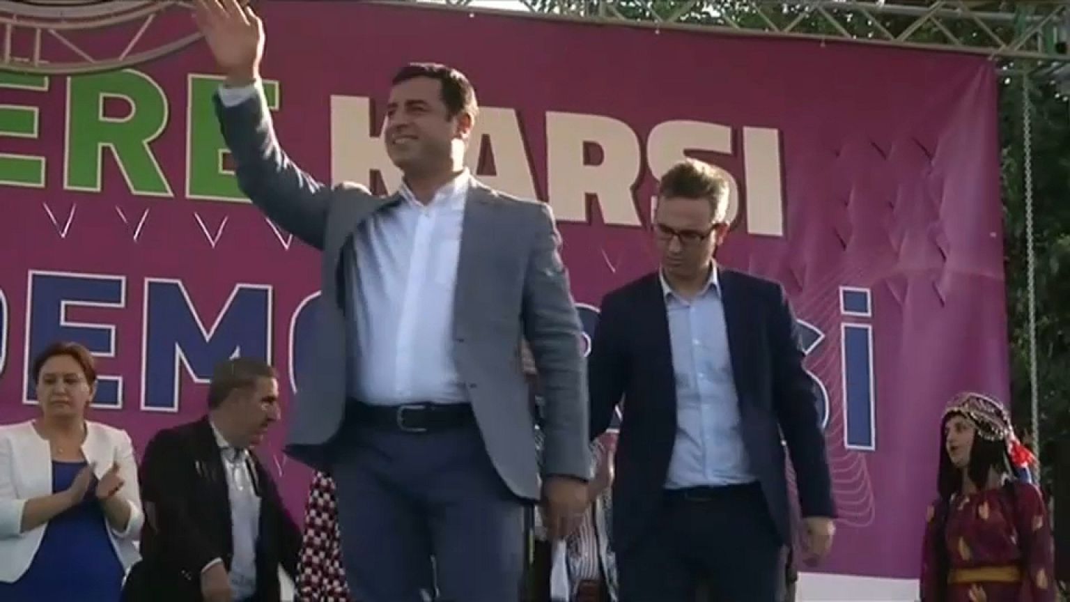 Selahattin Demirtaş'ın tutukluluğunun devamına karar verildi