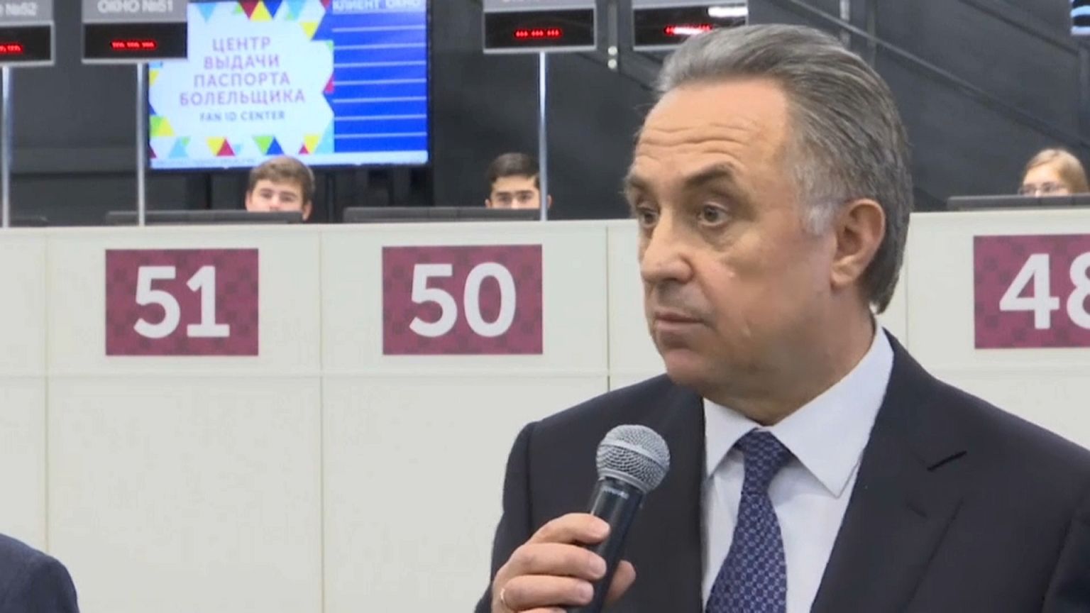 Vitaly Mutko garante que suspensão não afeta o seu trabalho no futebol