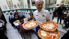 Pizzaünnep Nápolyban