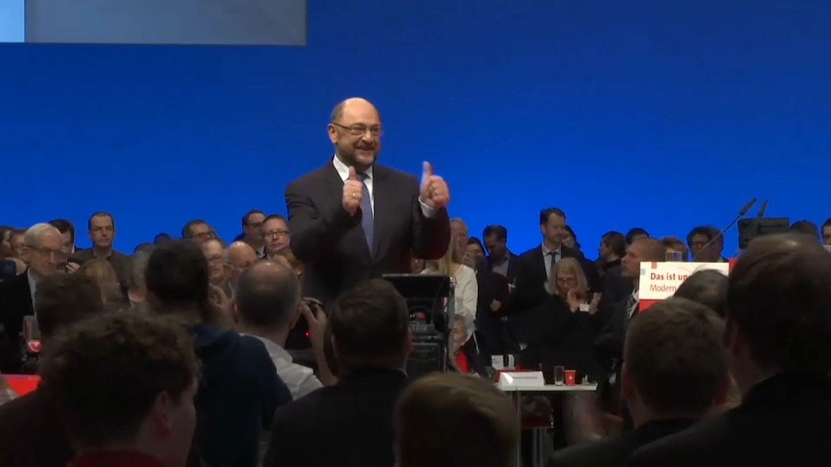 Germania: Martin Schulz rieletto alla testa della SPD