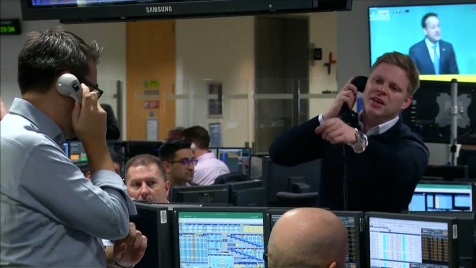 Pound jumps on Brexit breakthrough